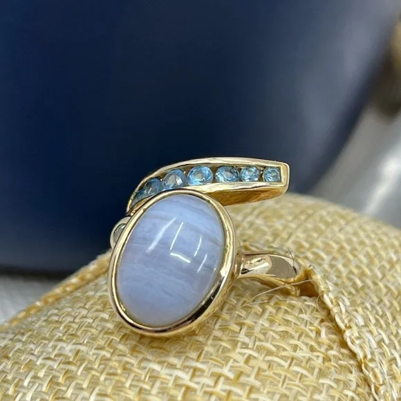 Vintage Estate Ring 925 Gold with Blue Chalcedony and Accent Stones - Picture 5 of 15